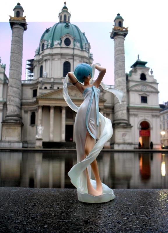 Die Göttin vor ihrem Tempel